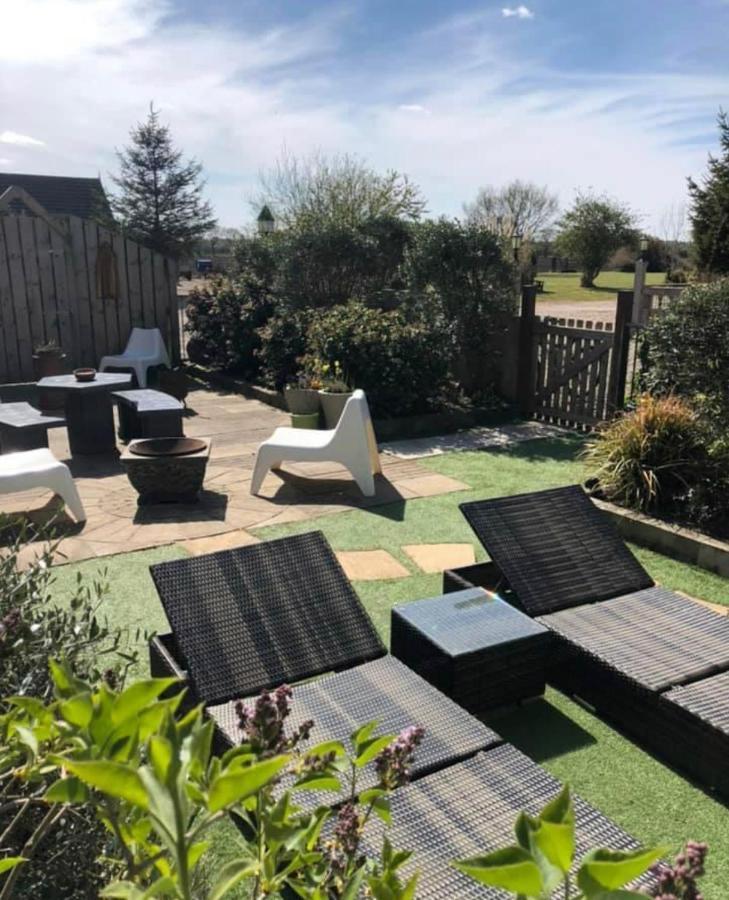 Lincoln Holiday Retreat View With Private Hot Tub ภายนอก รูปภาพ